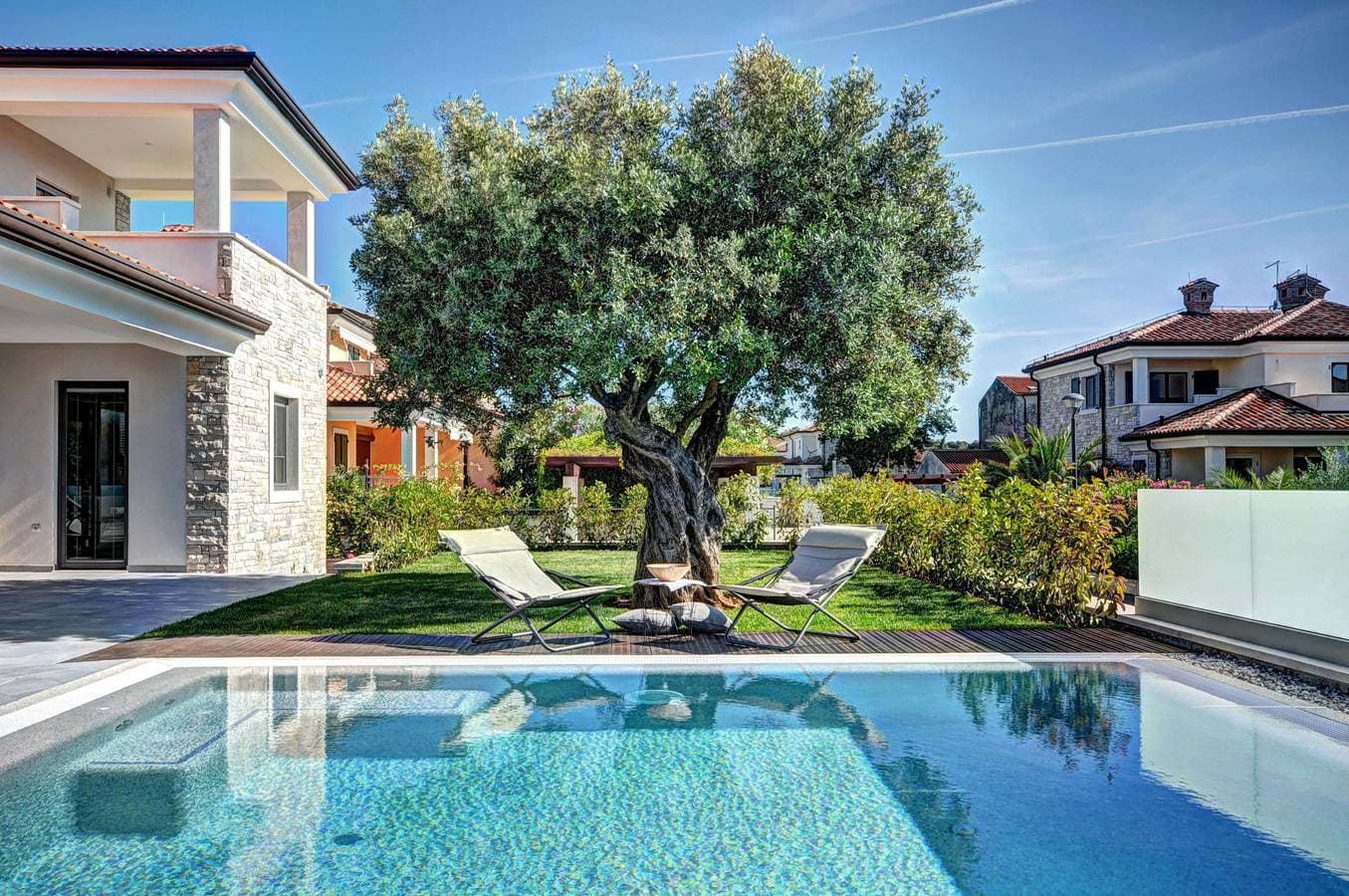 Foto 5 von 35: Villa Emotion mit Pool