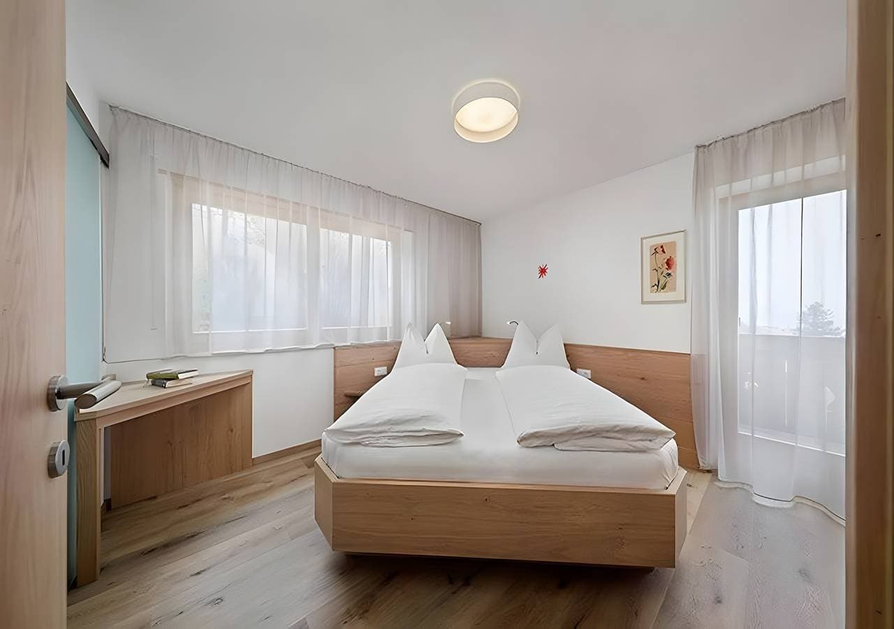 Foto 5 von 11: Ferienwohnung 'Appartement Wieser A' mit Bergblick, Gemeinschaftsgarten und Wi-Fi