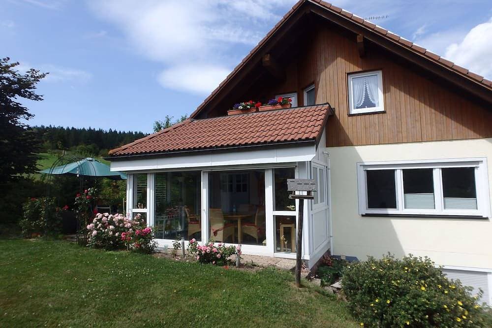 Ferienwohnung Dieter, 10 Min. vom Schluchsee entfernt. 1