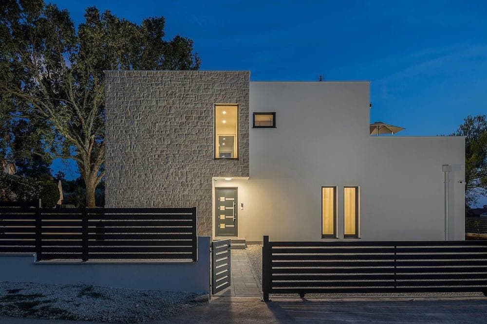 Foto 6 von 30: Luxurious home in Marasi