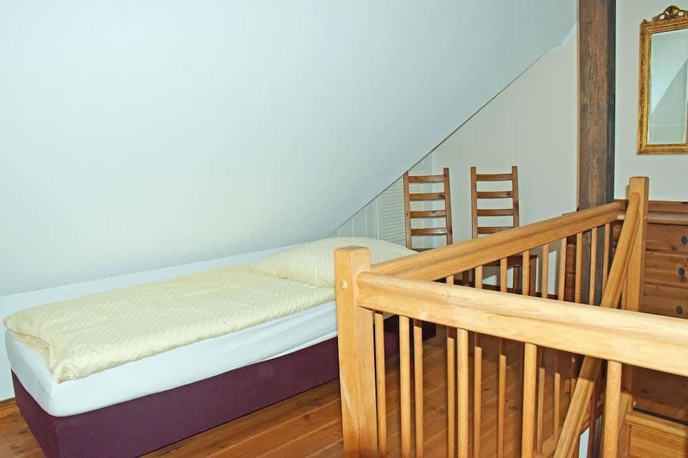 Foto 4 von 29: 07 Ferienappartement - Karolas Landhus unterm Reetdach
