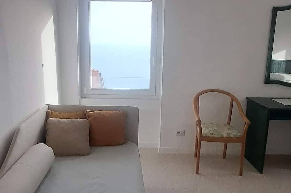 Foto 4 von 8: Ancient atmospheres and modern comfort, between rock and sea