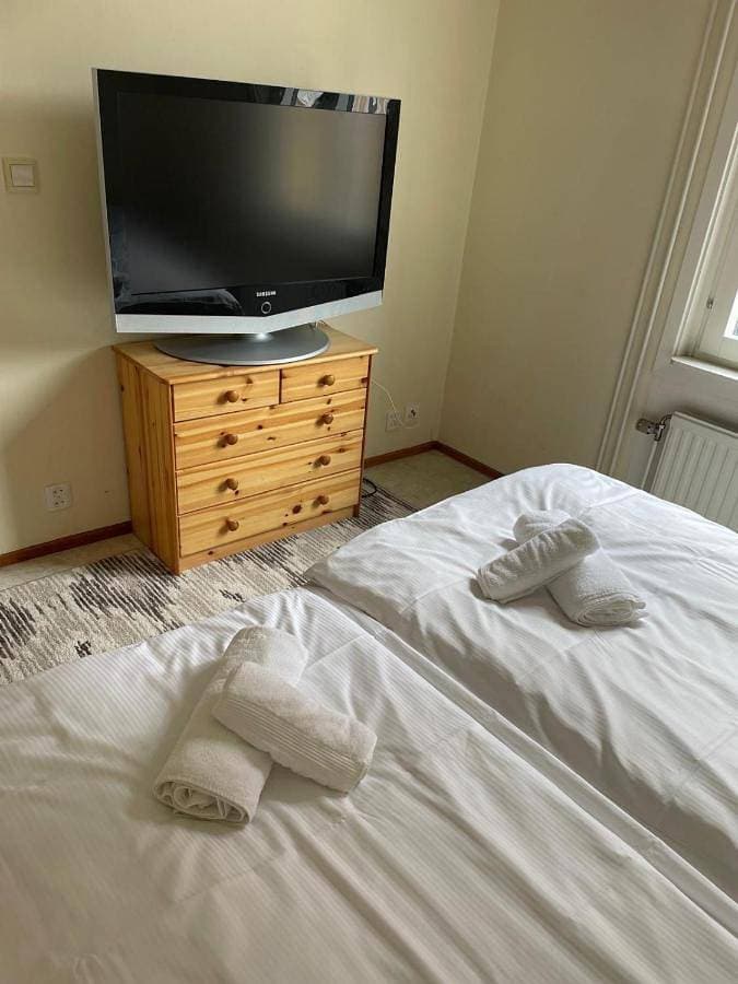 Foto 5 von 12: Two-Bedroom Apartment