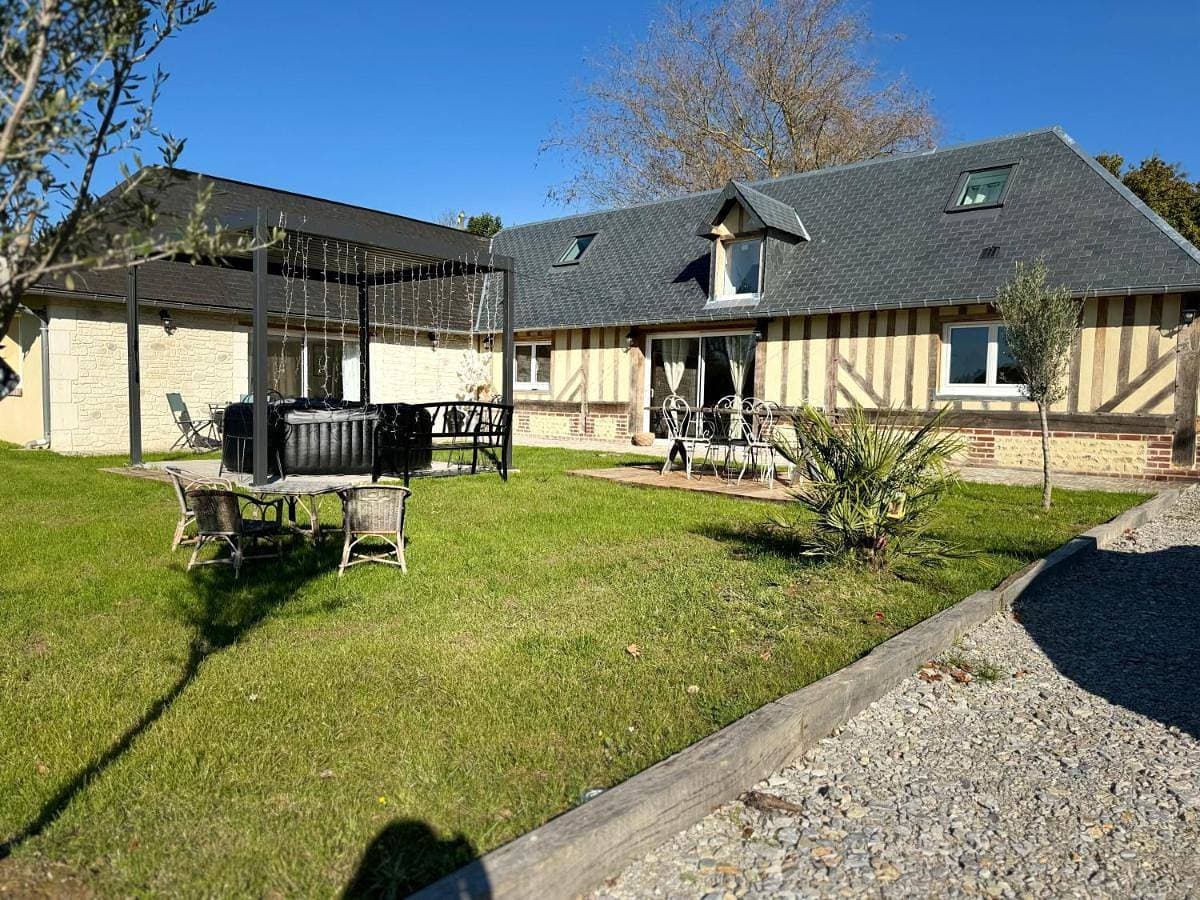 Foto 4 von 25: Four-Bedroom House