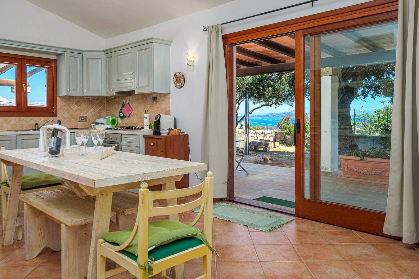 Foto 9 von 30: Ferienhaus "Casa Relax Vista Mozzafiato" mit Garten und Klimaanlage