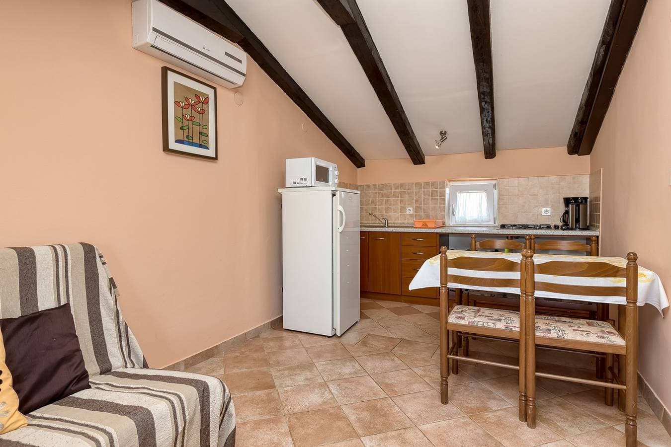 Foto 4 von 18: Apartment with Balcony No.3