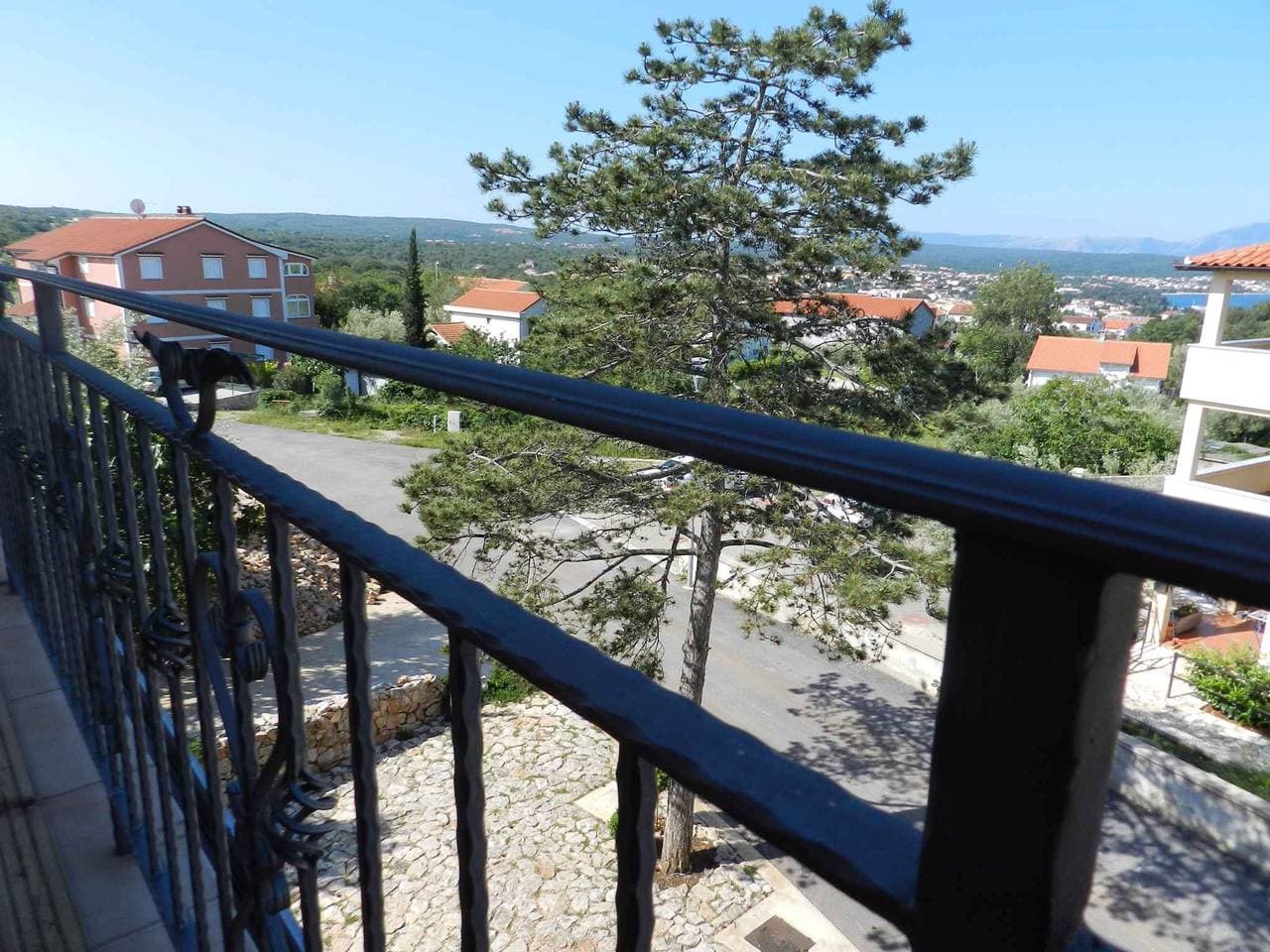 Foto 6 von 23: Studio mit Zugang zur Terrasse mit Meerblick