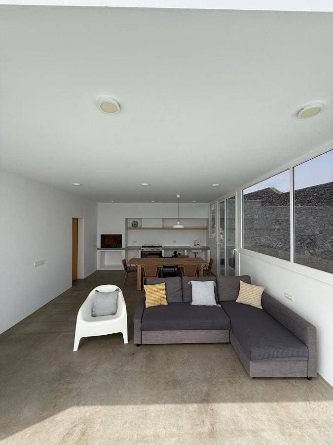 Foto 4 von 31: Three-Bedroom House