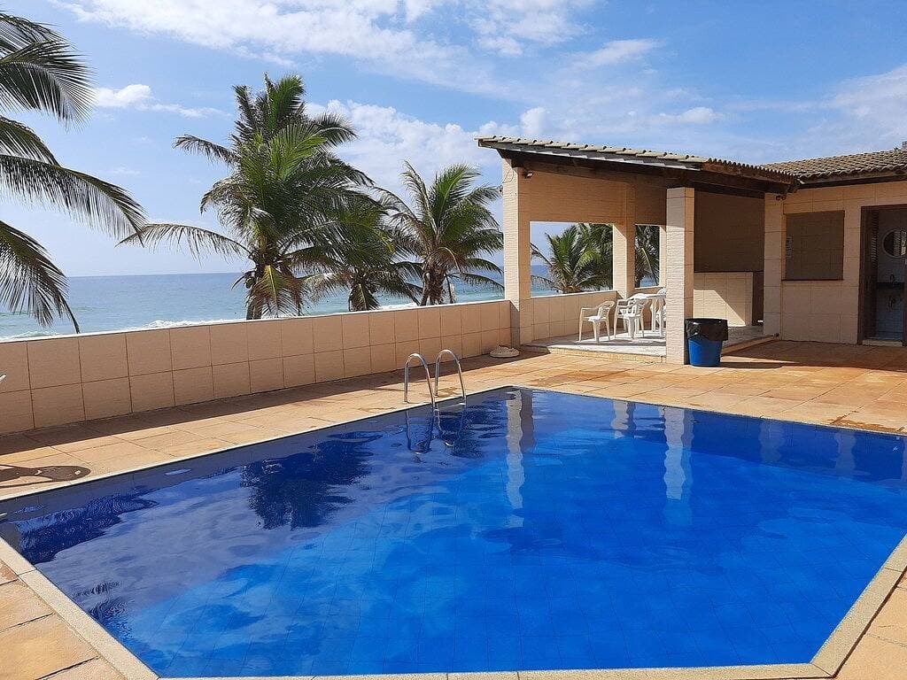 Village Praia do Flamengo beachfront 1