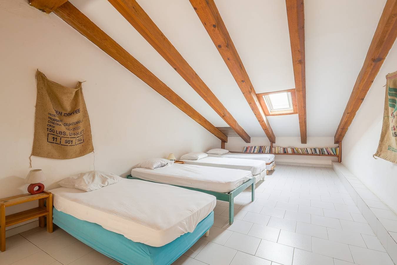 Foto 6 von 18: Ferienwohnung für 6 Personen mit Terrasse