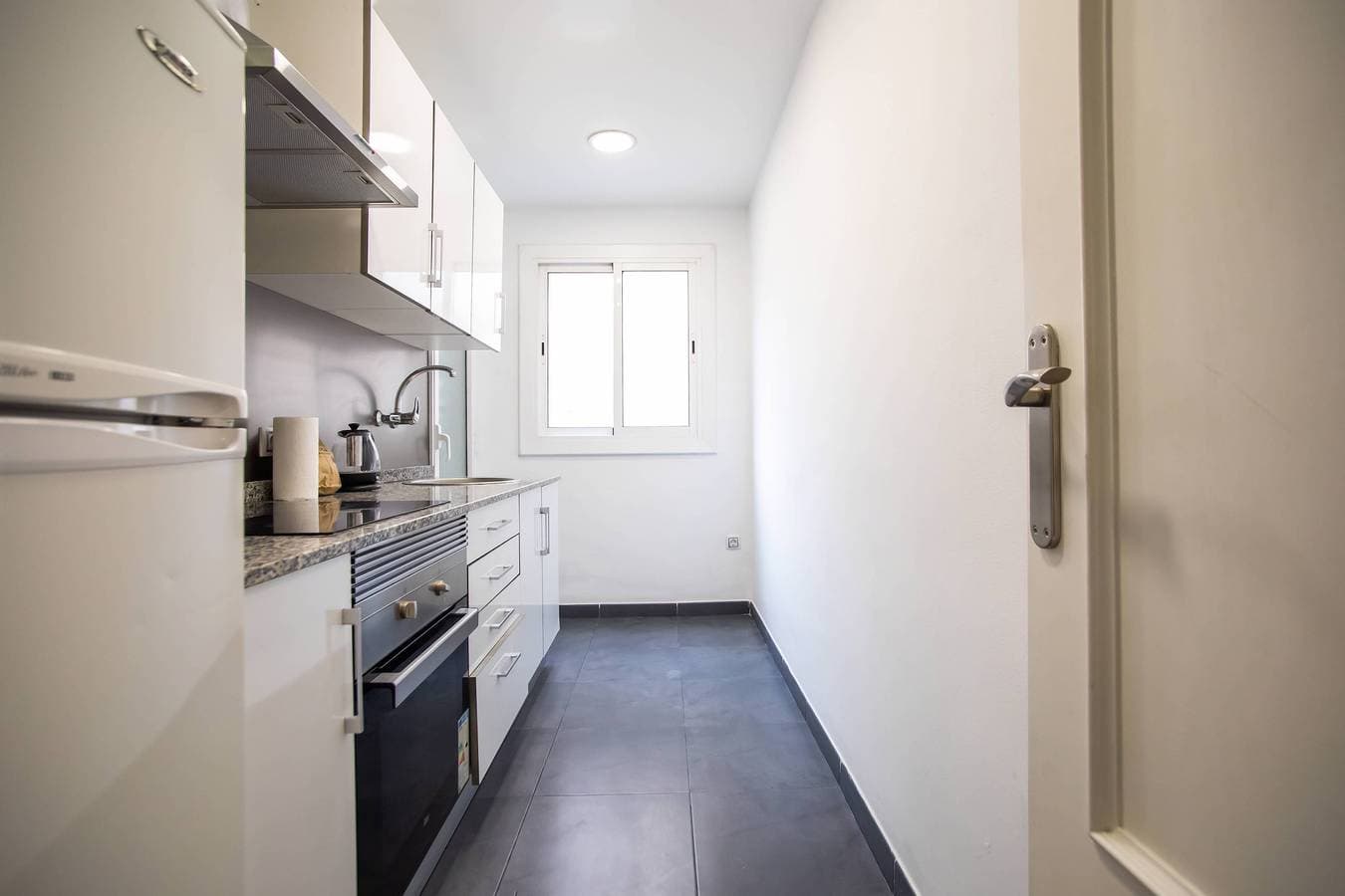 Foto 7 von 17: Ferienwohnung für 5 Personen mit Balkon