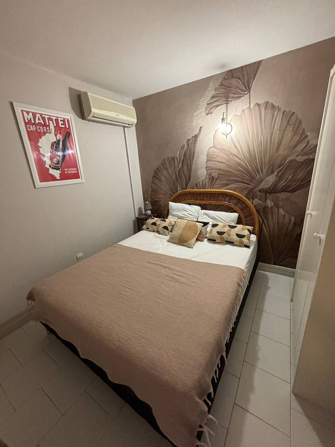 Foto 3 von 18: Ferienwohnung für 6 Personen mit Terrasse