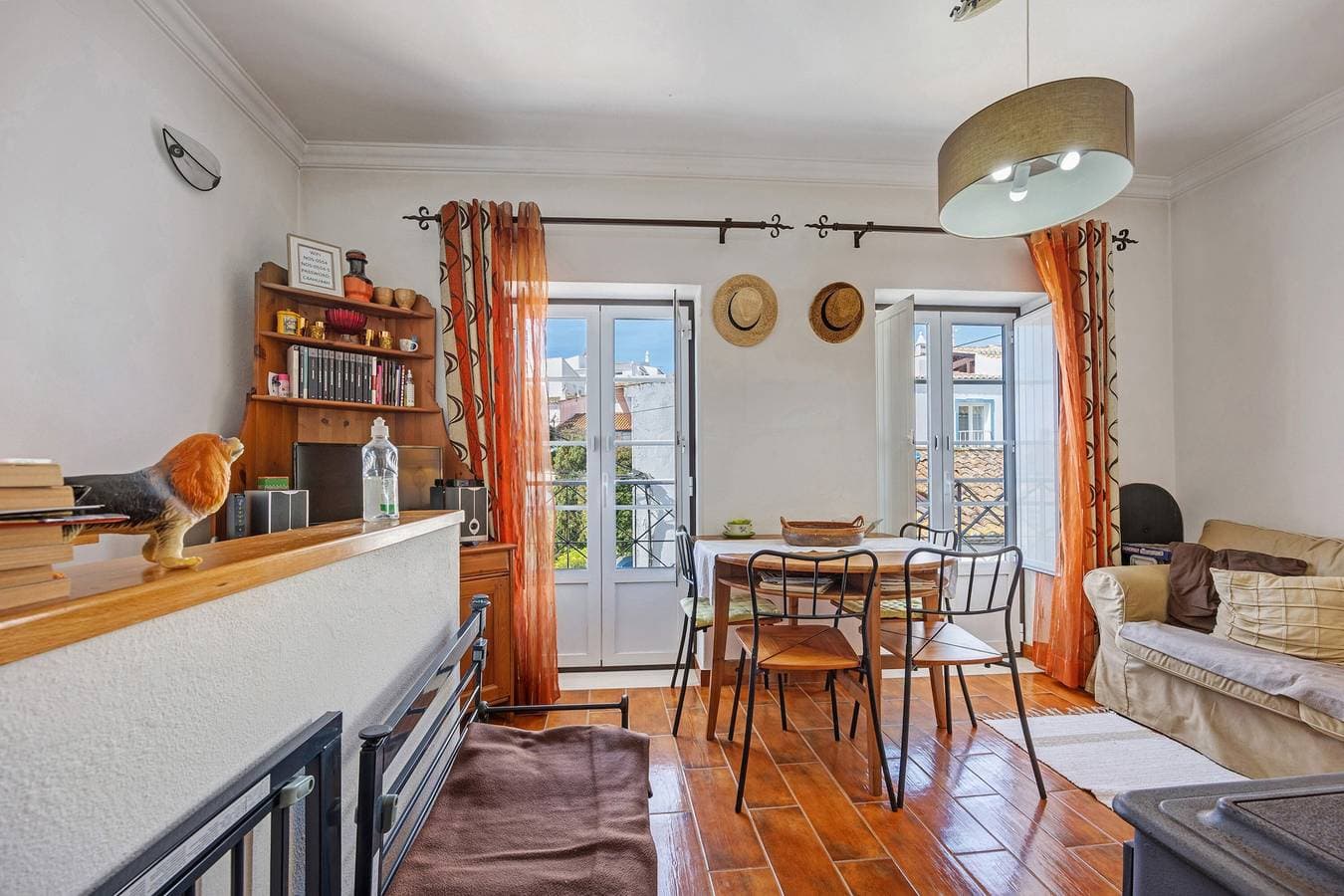 Foto 3 von 30: Ferienhaus 'Burgau - A Casa Dos Avós' mit Meerblick, Balkon und WLAN