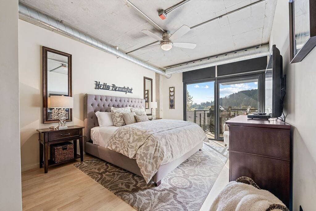 Foto 6 von 27: Schöne Waterfront Condo - Jetzt für Monatsmieten