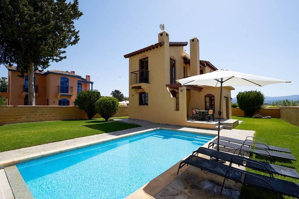 2 bdr Villa mit privatem Pool, am Strand 1
