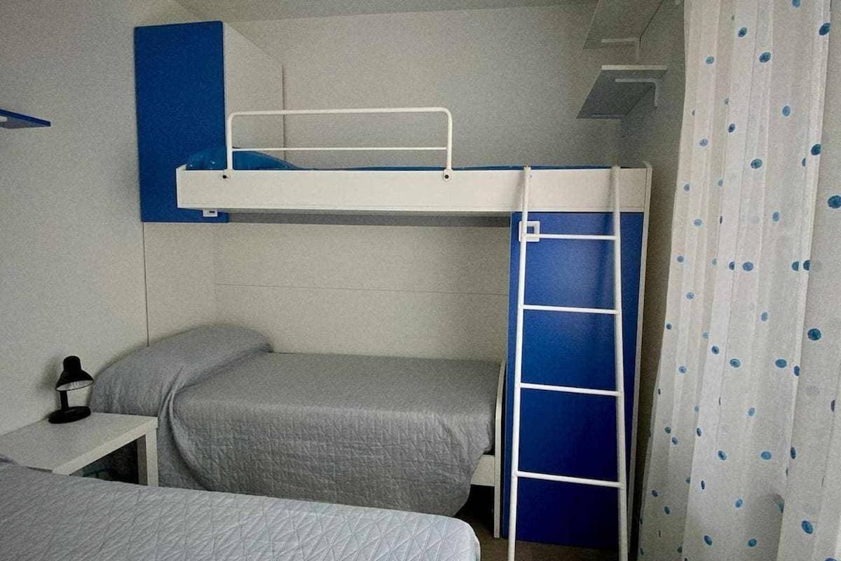 Foto 5 von 21: Two-Bedroom Apartment