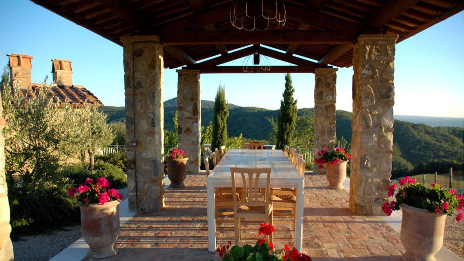 Foto 3 von 40: Villa für 9 Personen mit Pool