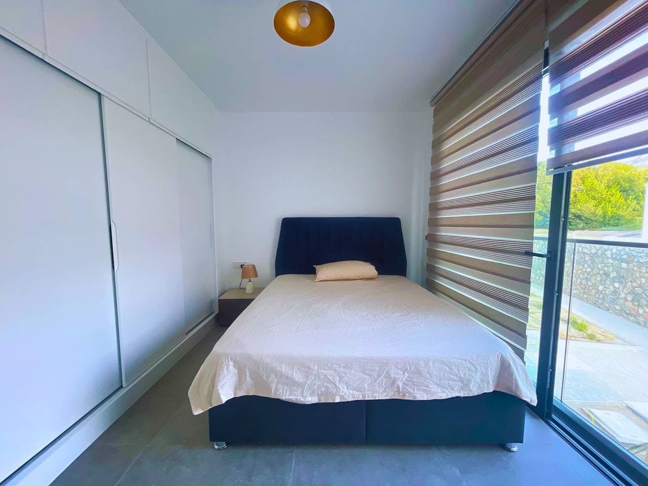 Foto 13 von 34: "Azure Pearl" Meerblick-Loft mit Dachterrasse & Pool“