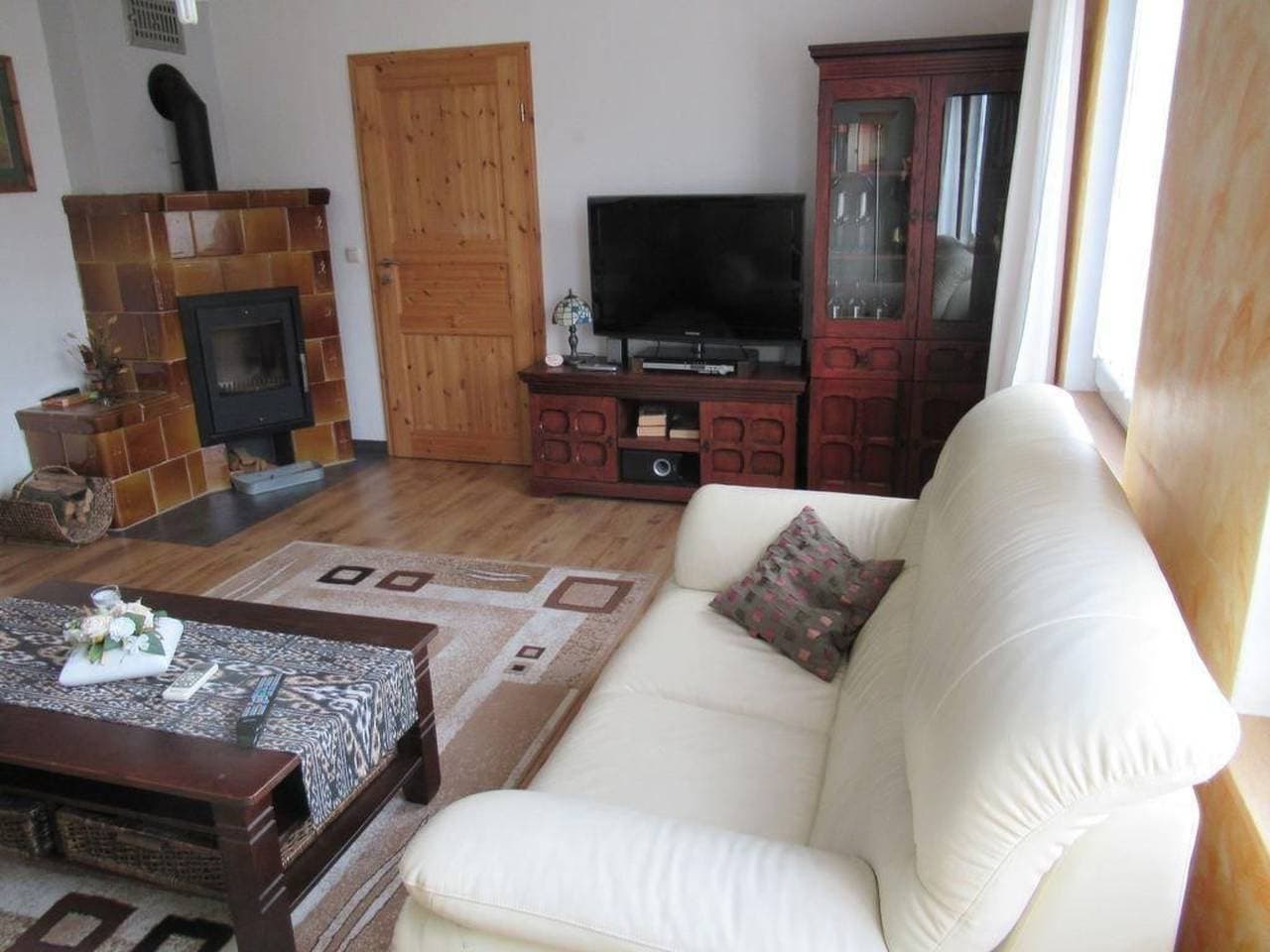 Foto 2 von 12: Gemütliches Ferienhaus mit Terrasse und Grill