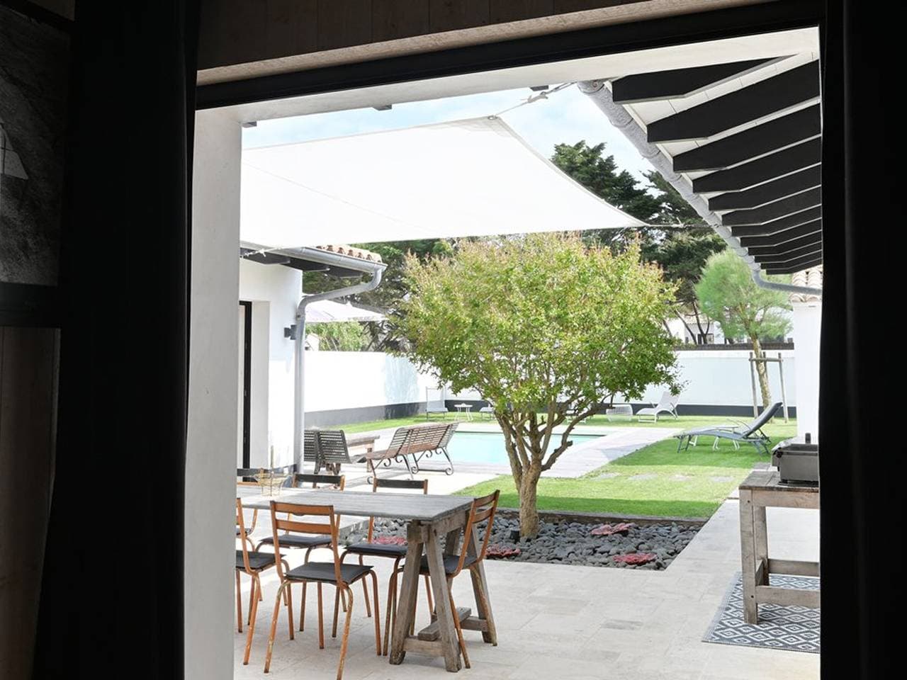 Foto 11 von 34: Geräumiges Haus auf Ile de Ré mit Pool und Parkplatz