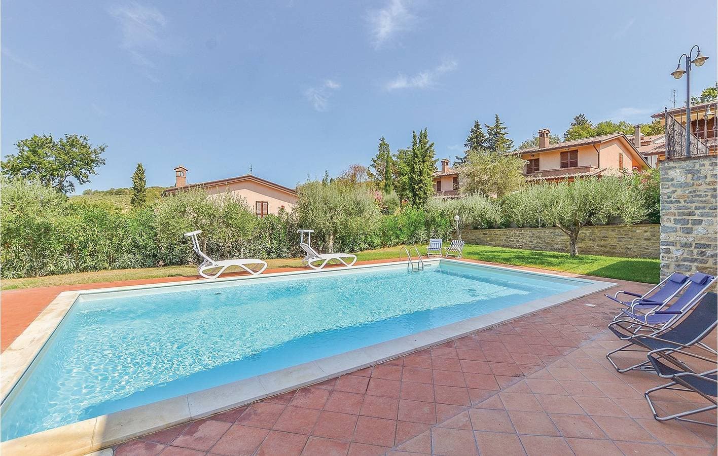 Foto 5 von 21: Magione Getaway: 100 Quadratmeter, Pool, Garten und Parkplatz!