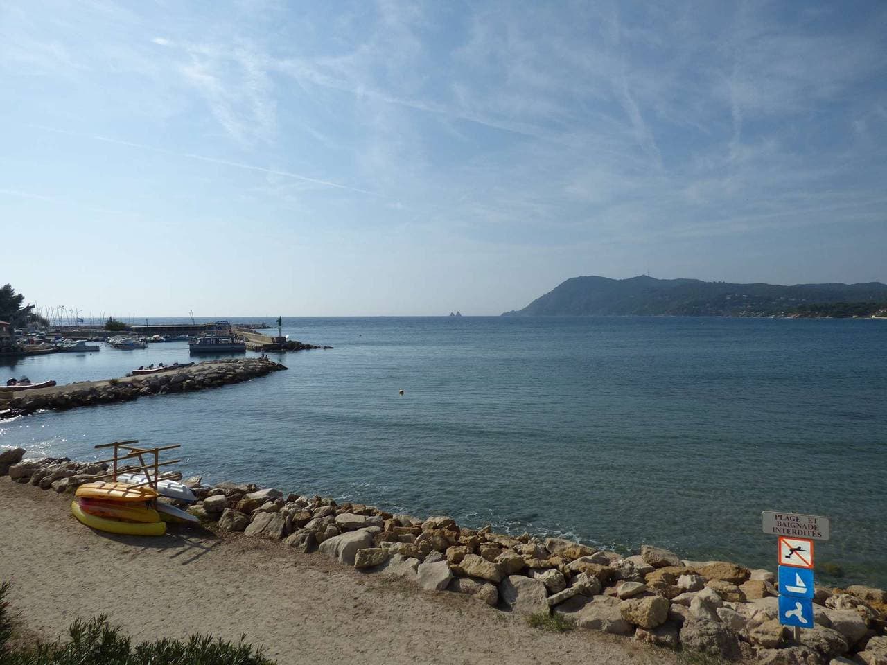 Foto 7 von 13: Selten zu vermieten, direkt am Wasser, voller Meerblick, WLAN ...