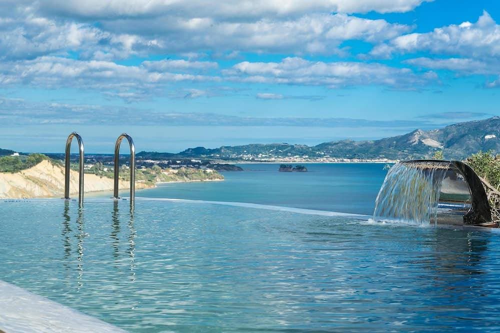 Kymaros exklusive Villa Lofos, 3 Schlafzimmern, privatem Pool, Meerblick 1