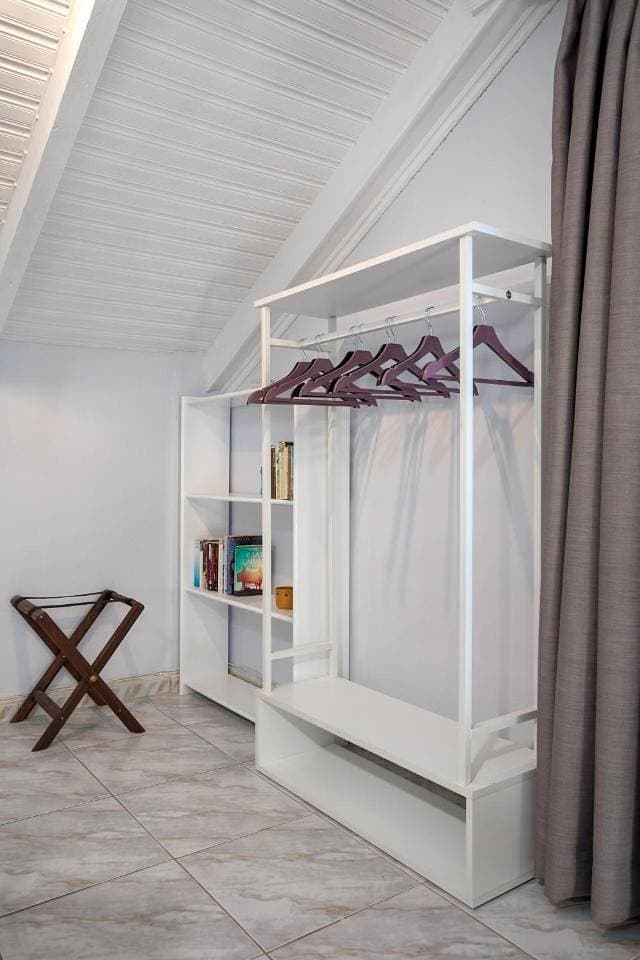 Foto 13 von 33: One-Bedroom Apartment with Balcony and Sea View