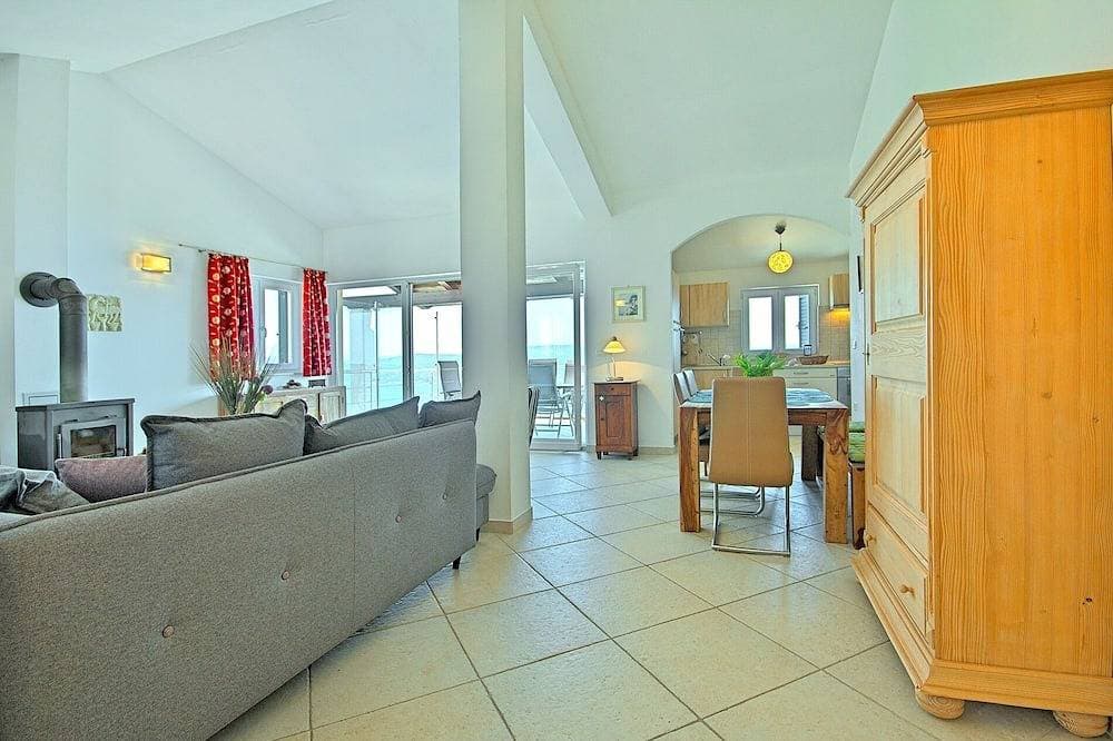 Foto 10 von 30: Ferienhaus mit traumhaften Meerblick und Pool