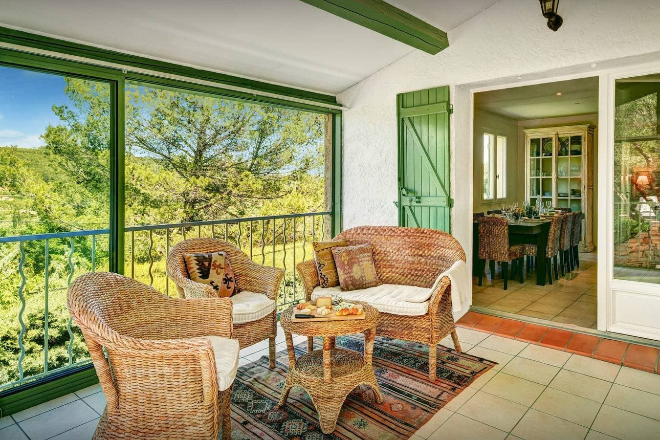 Foto 11 von 24: Enjoy village life, great views and a sunny private pool - Ovo Network