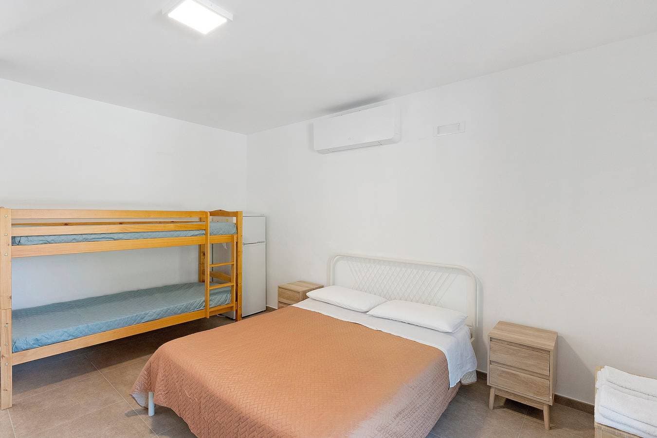 Foto 8 von 29: Apartment 2 – Ligea mit Meerblick, privater Terrasse und Klimaanlage