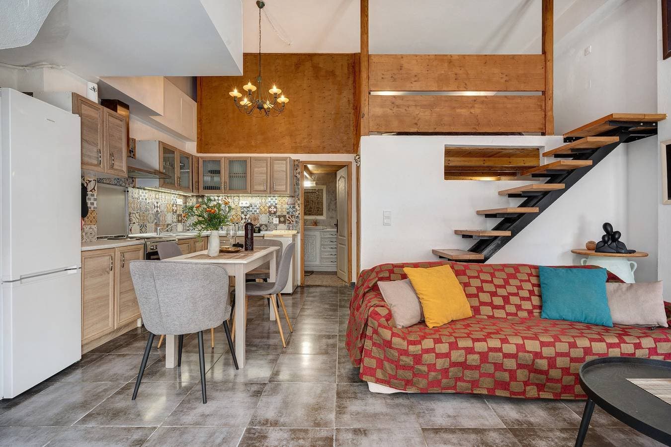 Rahati Suite 1
