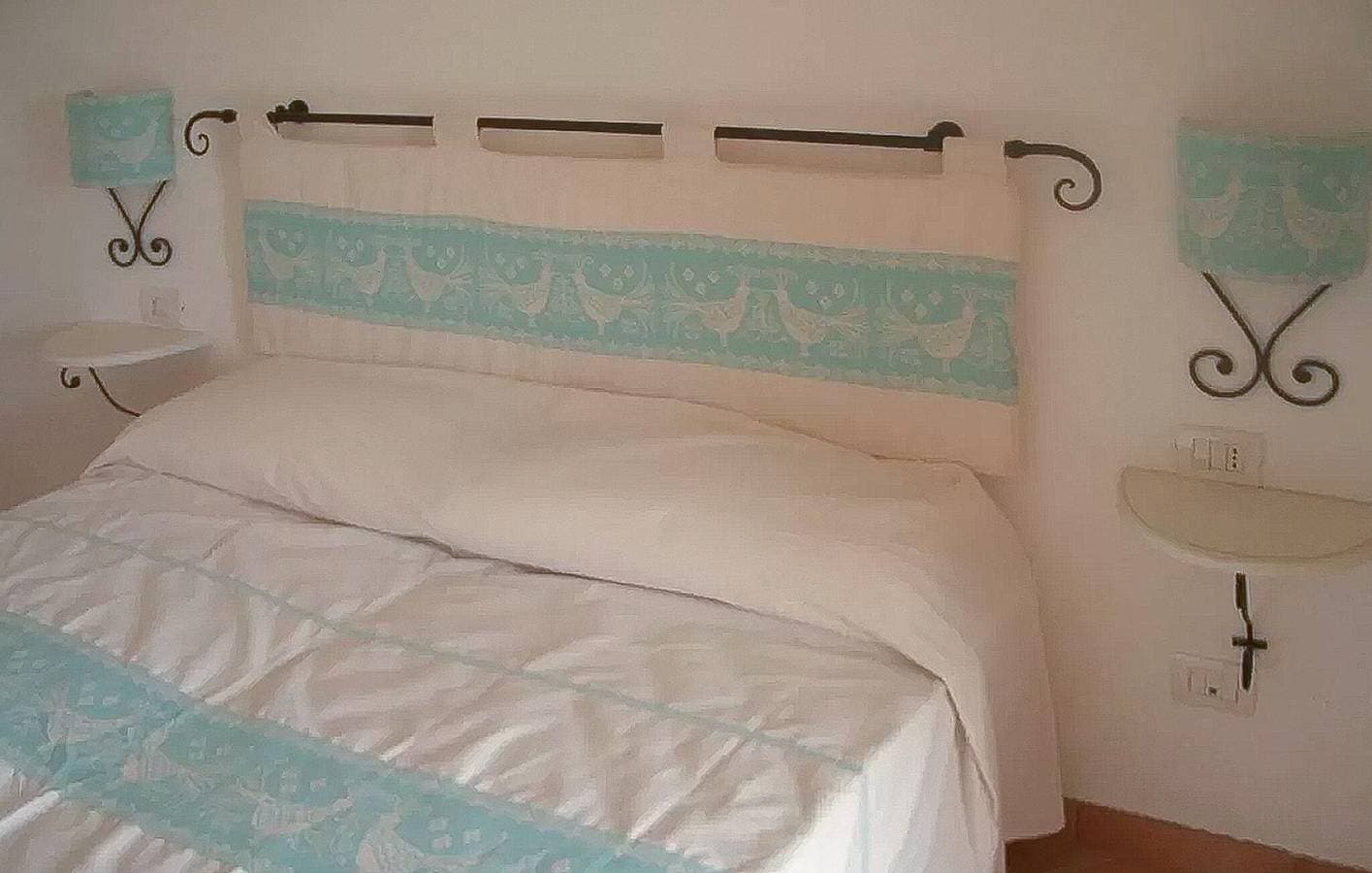 Foto 6 von 15: Charmantes Apartment mit Pool, WLAN und Küche – 2 km vom Strand entfernt!