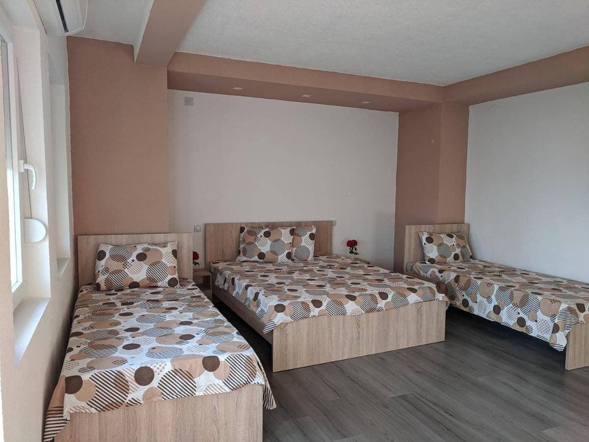 Foto 5 von 24: Quadruple Room with Lake View