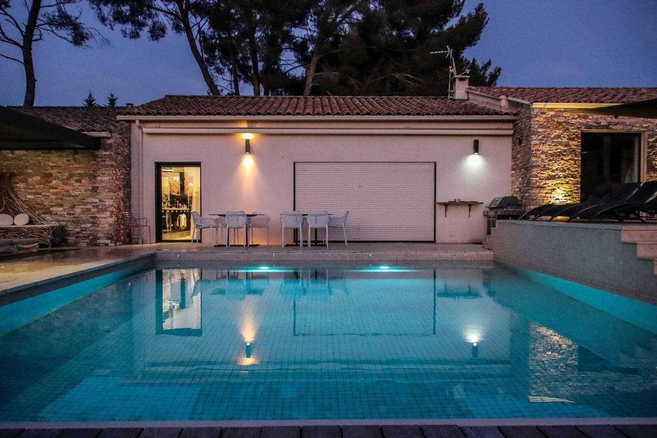 Foto 4 von 47: Außergewöhnliche Villa in Le Beausset mit beheiztem Pool