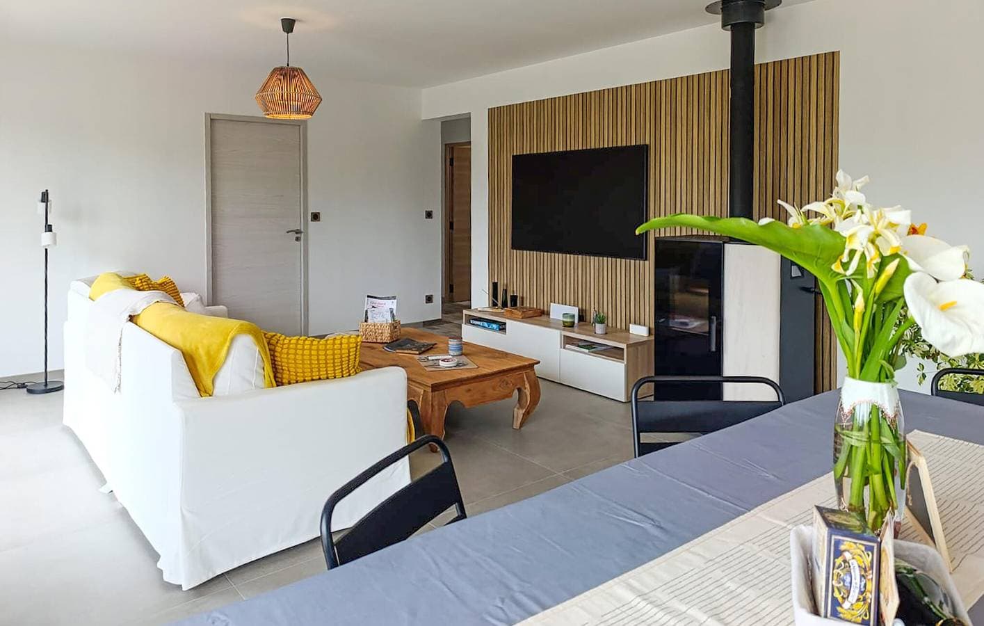 Foto 4 von 17: Modernes Strandapartment mit Parkplatz und Garten