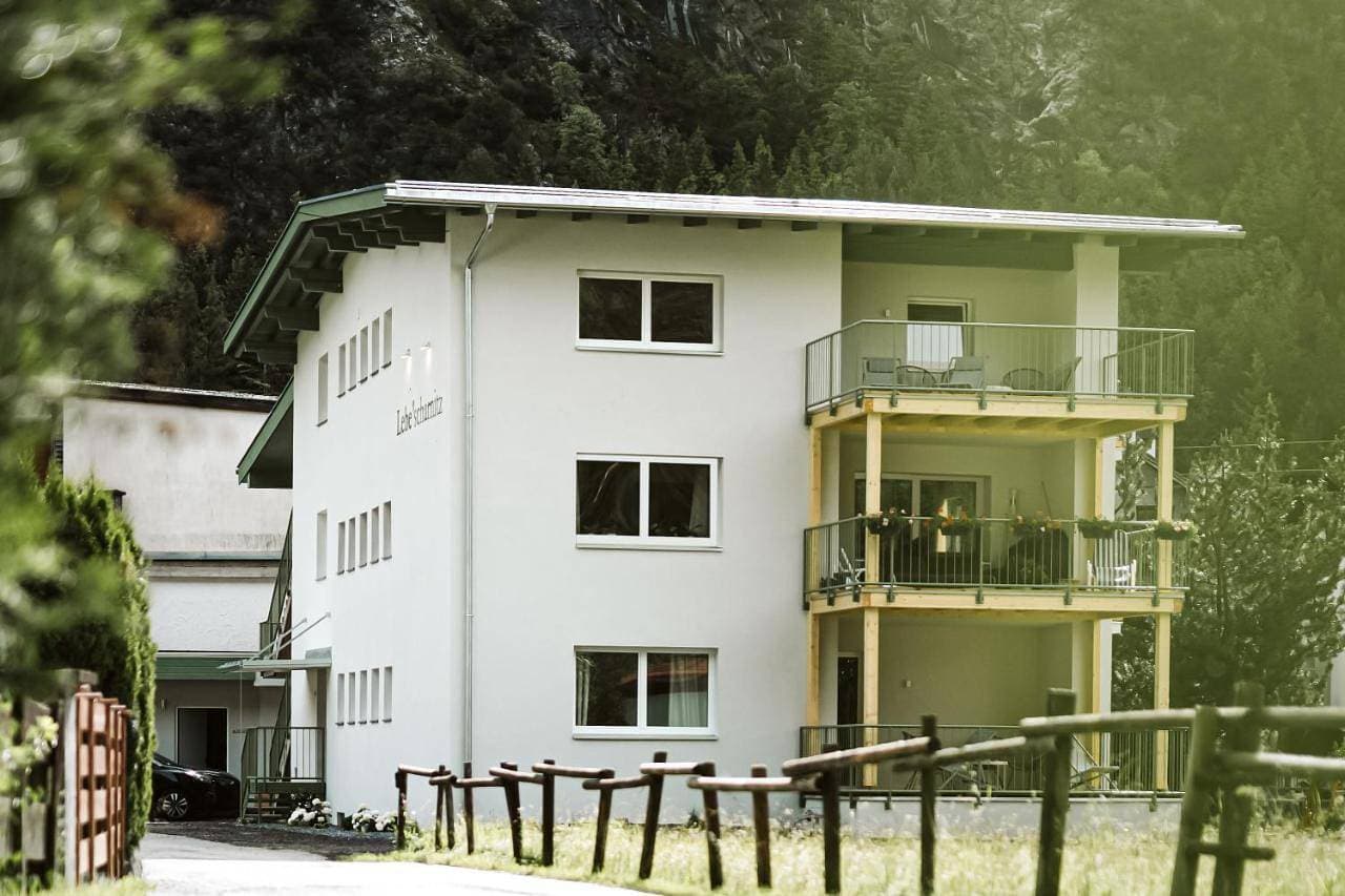 Foto 5 von 31: Studio Apartment with Terrace
