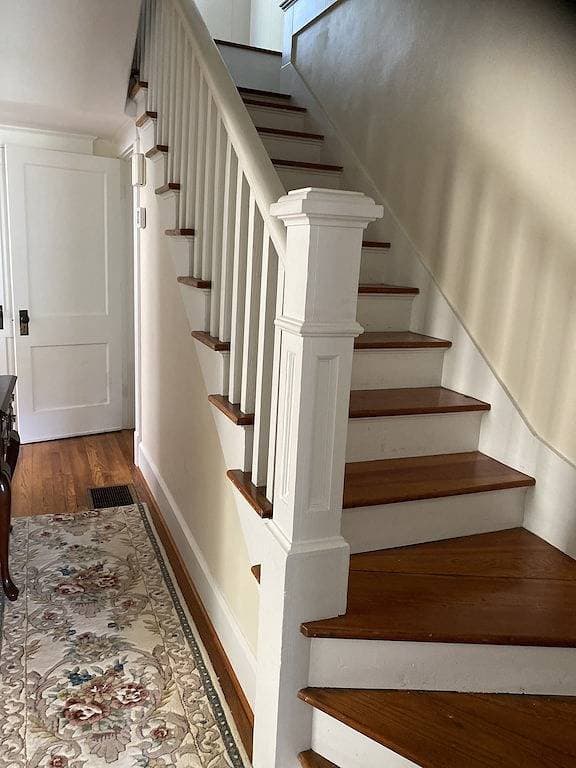 1920's Farmhouse with modern amenities!  \"Southern Comfort\" and privacy. 1
