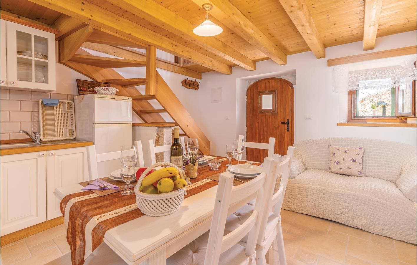 Foto 6 von 26: Gemütliche Ferienwohnung mit Terrasse, WLAN, Klimaanlage, 800 m vom Strand entfernt