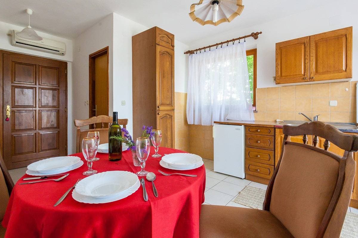 Foto 7 von 20: Apartment mit zwei Schlafzimmern in Malinska auf der Insel Krk
