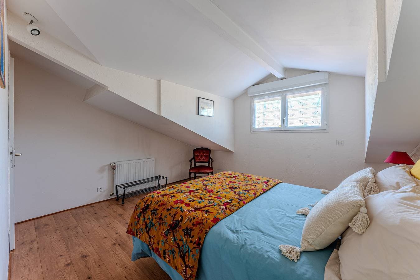 Foto 7 von 20: Gästezimmer „La Chambre Curry Du Bassin“ mit privatem Garten und WLAN