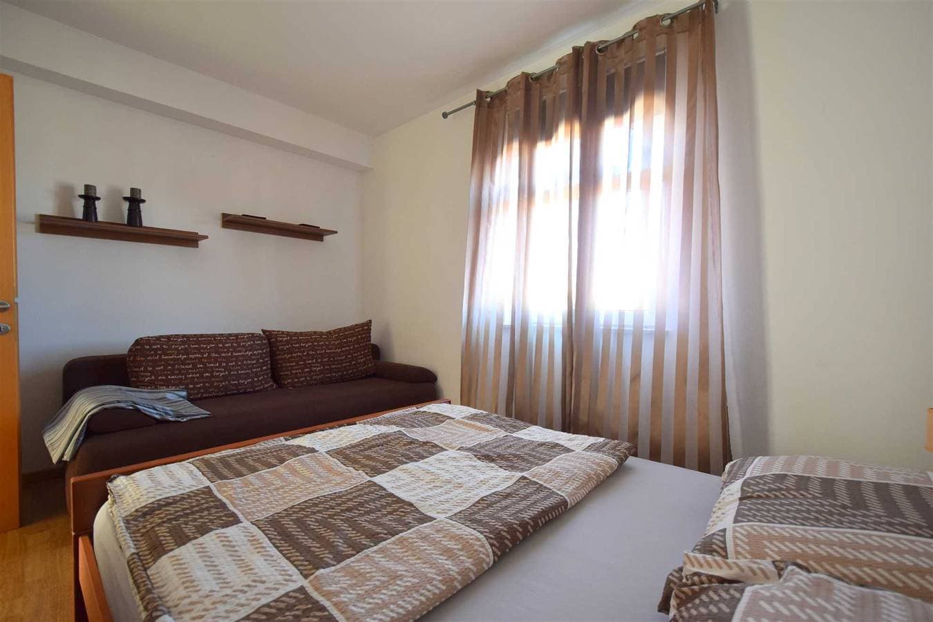 Foto 8 von 12: Ferienwohnung Mikec 2 mit zwei Schlafzimmern