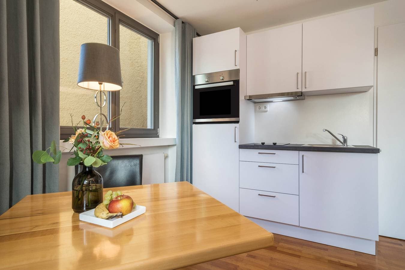Foto 4 von 24: Modernes Einzimmer-Appartement Nr. 11 mitten im Stadtzentrum mit WLAN