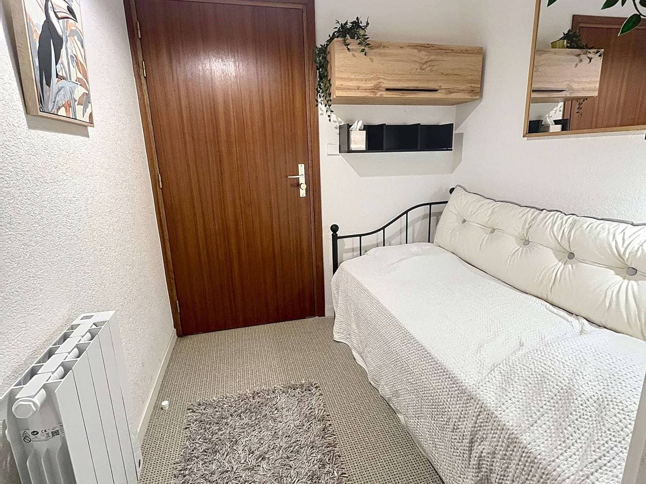 Foto 10 von 16: Charmante 1-Zi-Wohnung, 4 Pers, Balkon, Parkplatz, WLAN