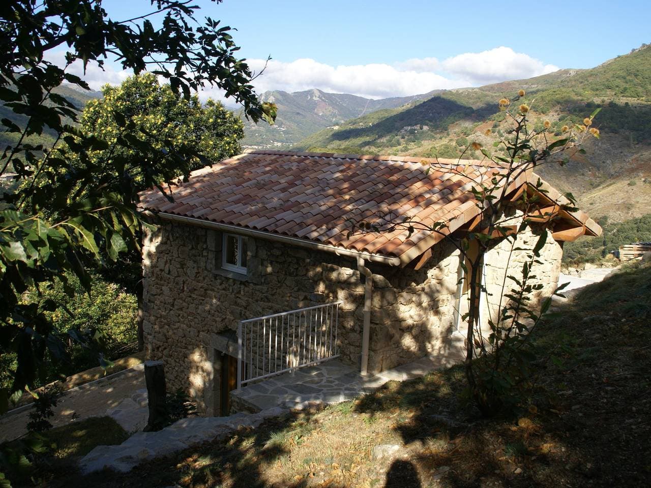 Foto 9 von 42: Haus in Ardèche bei Ray-Pic Wasserfall
