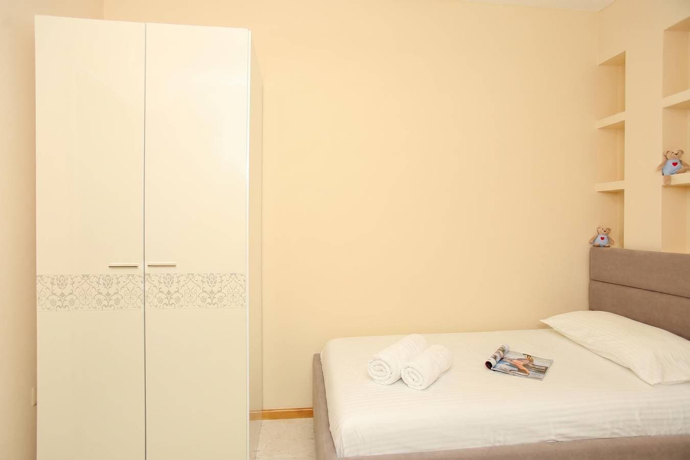 Foto 8 von 21: Vlora Sunset Apartment /w Balcony & Sea View