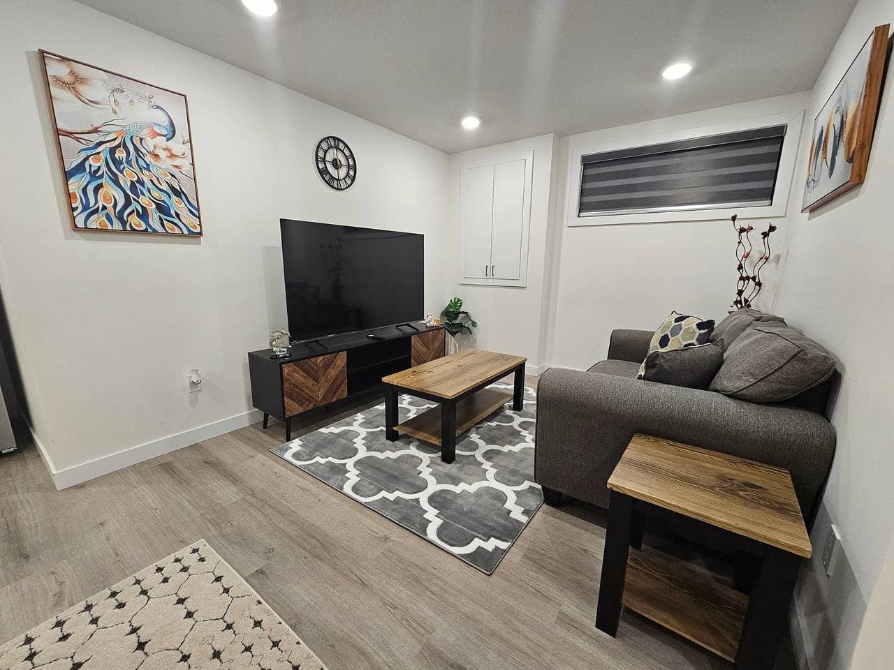 Foto 3 von 28: Gemütliche Souterrain-Suite mit eigenem Eingang in Saskatoon