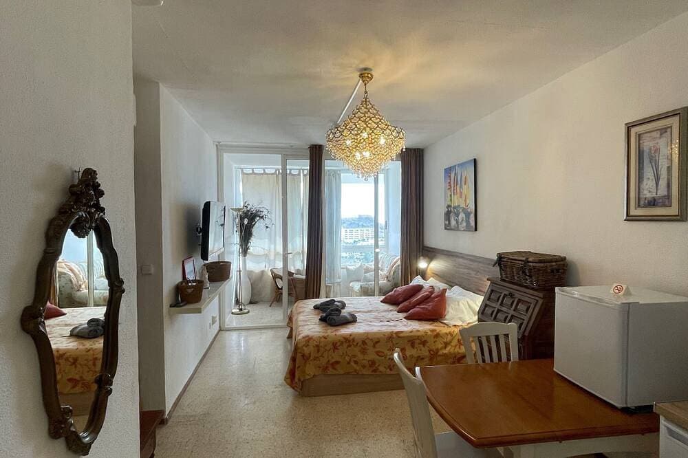Foto 7 von 14: Casa Sol y Mar - Seaview - private parking-renovated studio