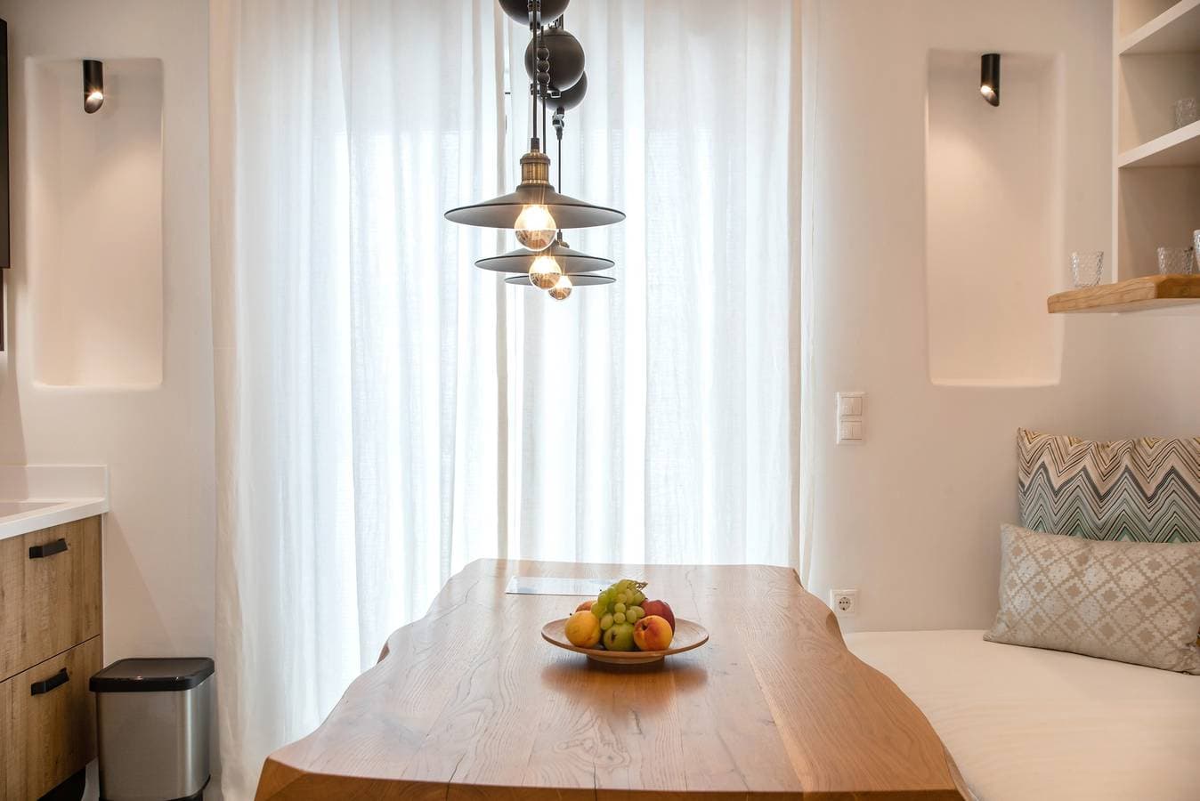 Foto 4 von 30: Apartment 'Narcissus Luxury Suites - Dionysus' mit privater Terrasse, WLAN & Klimaanlage
