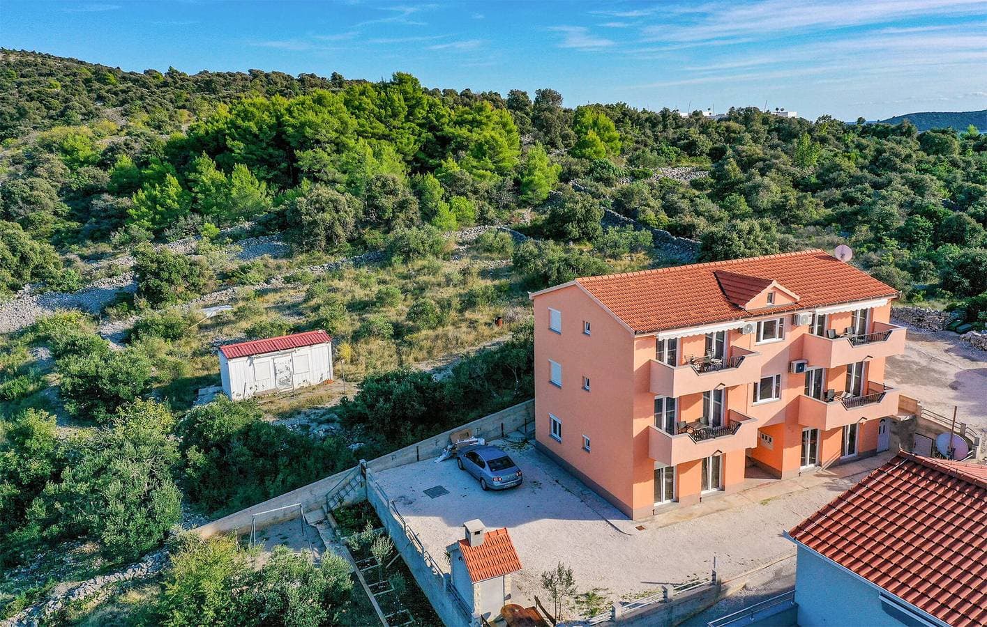 Foto 2 von 18: Apartment mit Meerblick, Terrasse, WLAN und Parkplatz – 1,5 km zum Strand